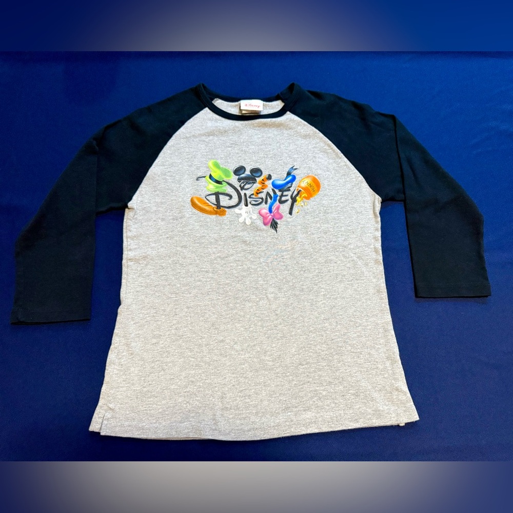 Disney Store Mickey and Pooh Friends 3/4 Sleeve Raglan Junior Fit Size Large